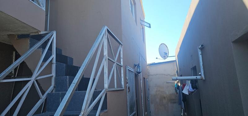 5 Bedroom Property for Sale in Guguletu Western Cape